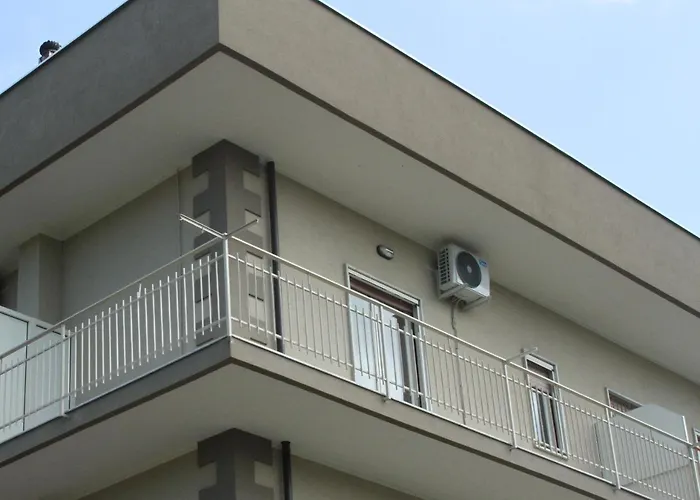 B&B Paestum Sea And RoomsBed and Breakfast